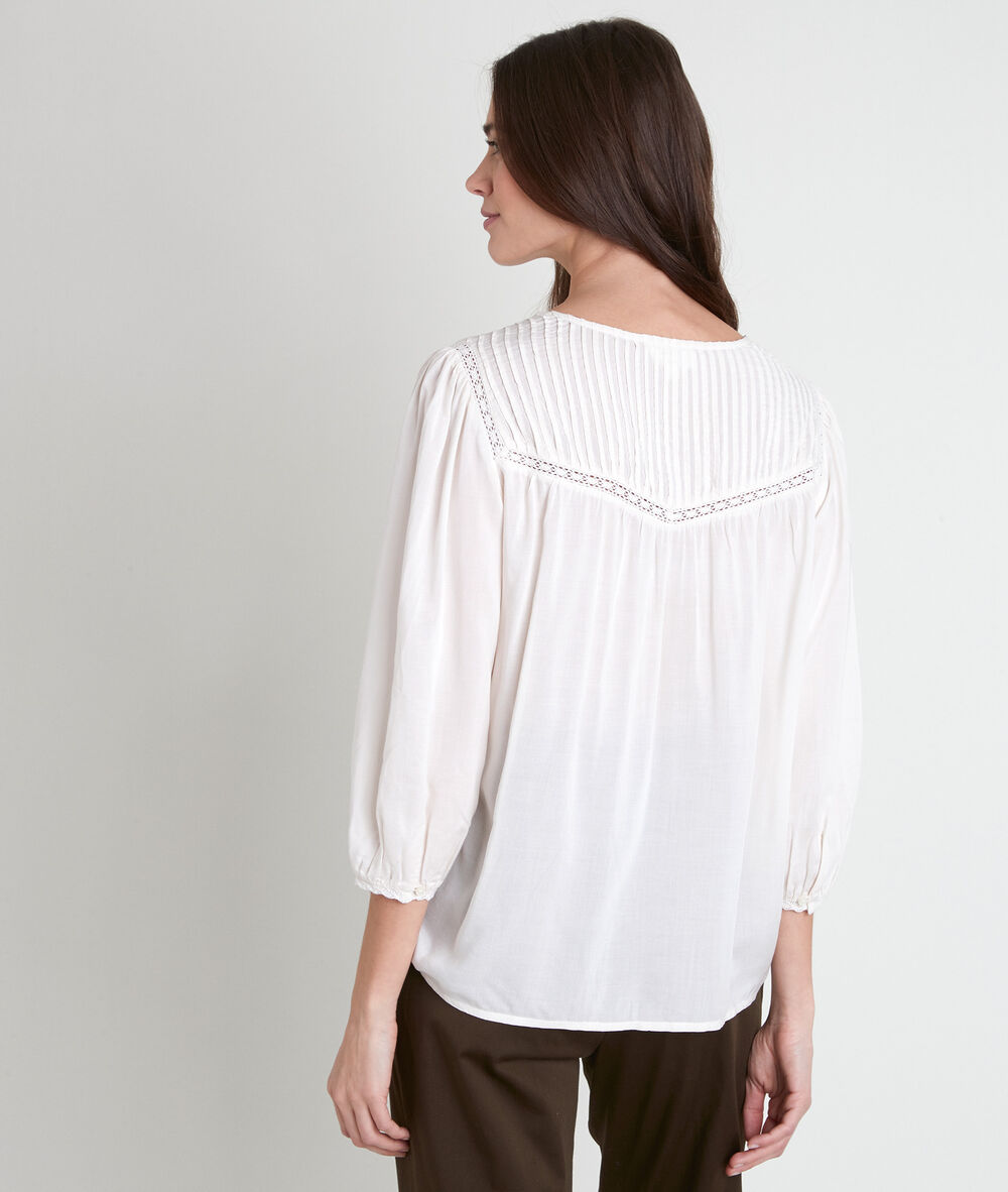 Blouse écrue en dentelle tatiana ecru.