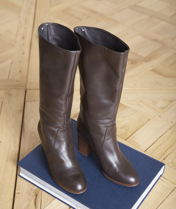 Bottes à talons marron en cuir Nadège | 1-2-3 Bottes à talons marron en cuir Nadège PhotoZ | 1-2-3