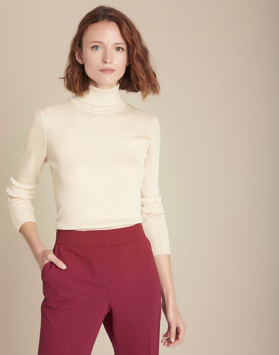 Pull beige côtelé col roulé Florale | 1-2-3 Pull beige côtelé col roulé Florale PhotoZ | 1-2-3