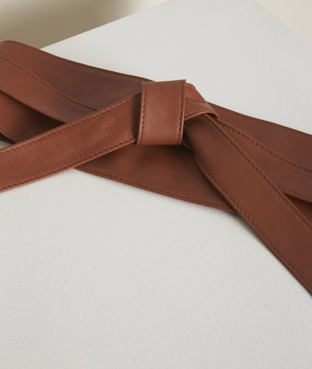 Ceinture en cuir caramel à nouer Raul | 1-2-3 Ceinture en cuir caramel à nouer Raul PhotoZ | 1-2-3