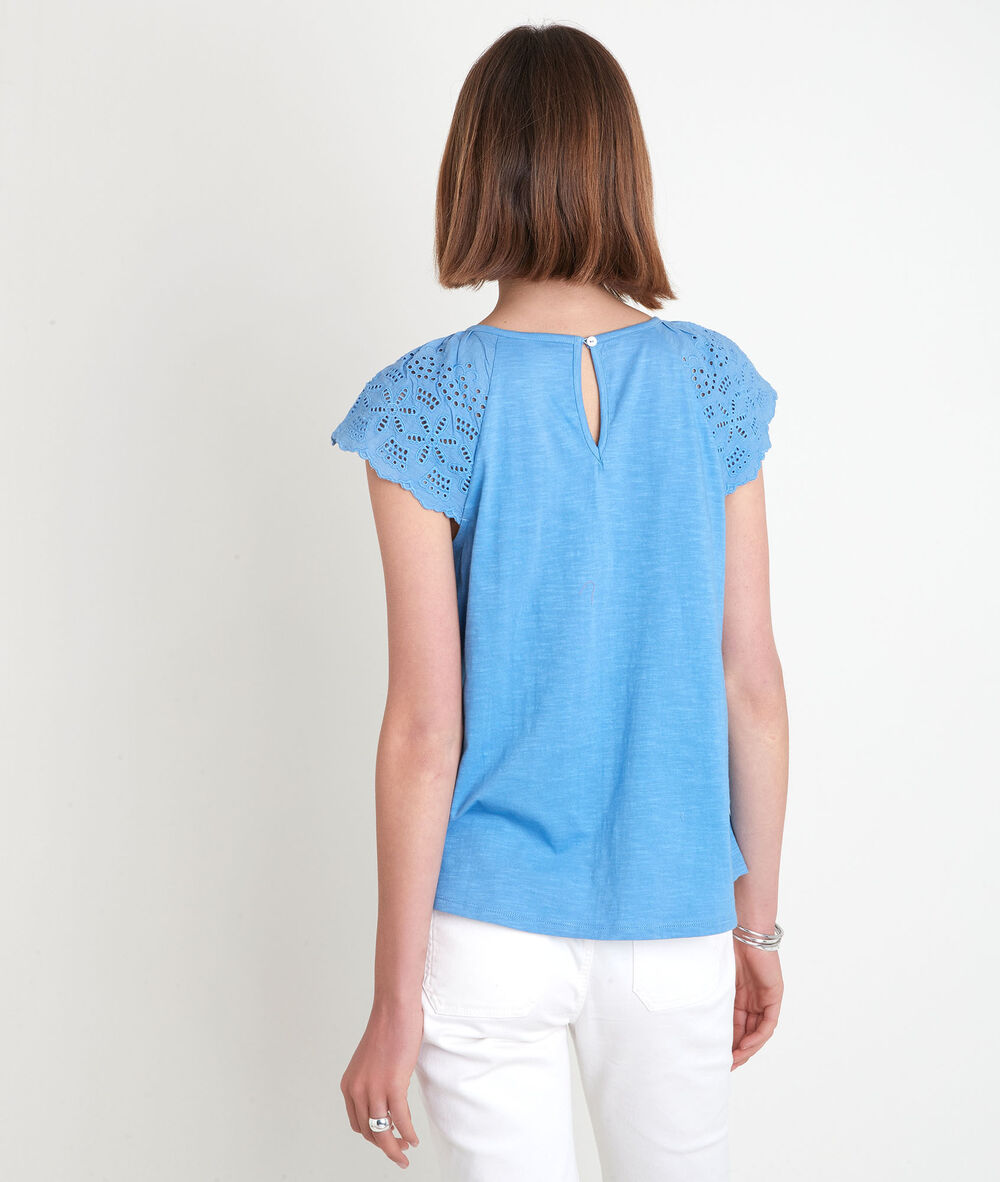 Blauw katoenen t-shirt met kant ecume bleu clair.