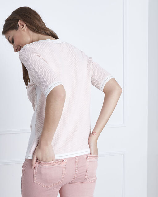 Blassrosa pullover mit 3/4-ärmeln ananas puder.