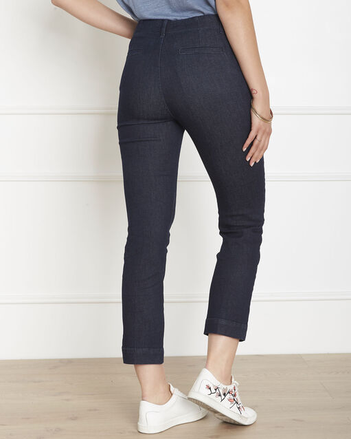 Jean indigo droit capri indigo fonce.