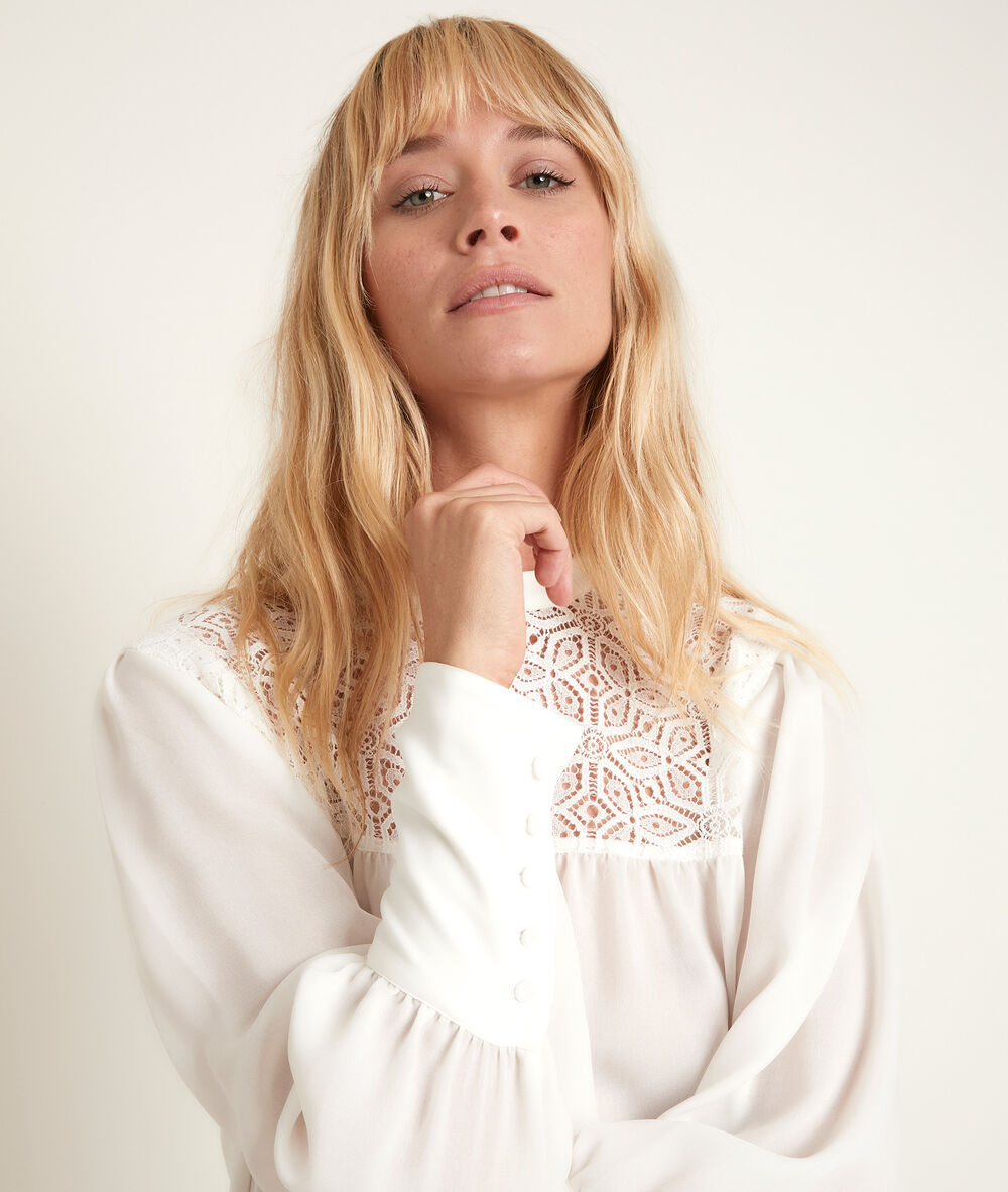 Blouse en dentelle jyo ecru.