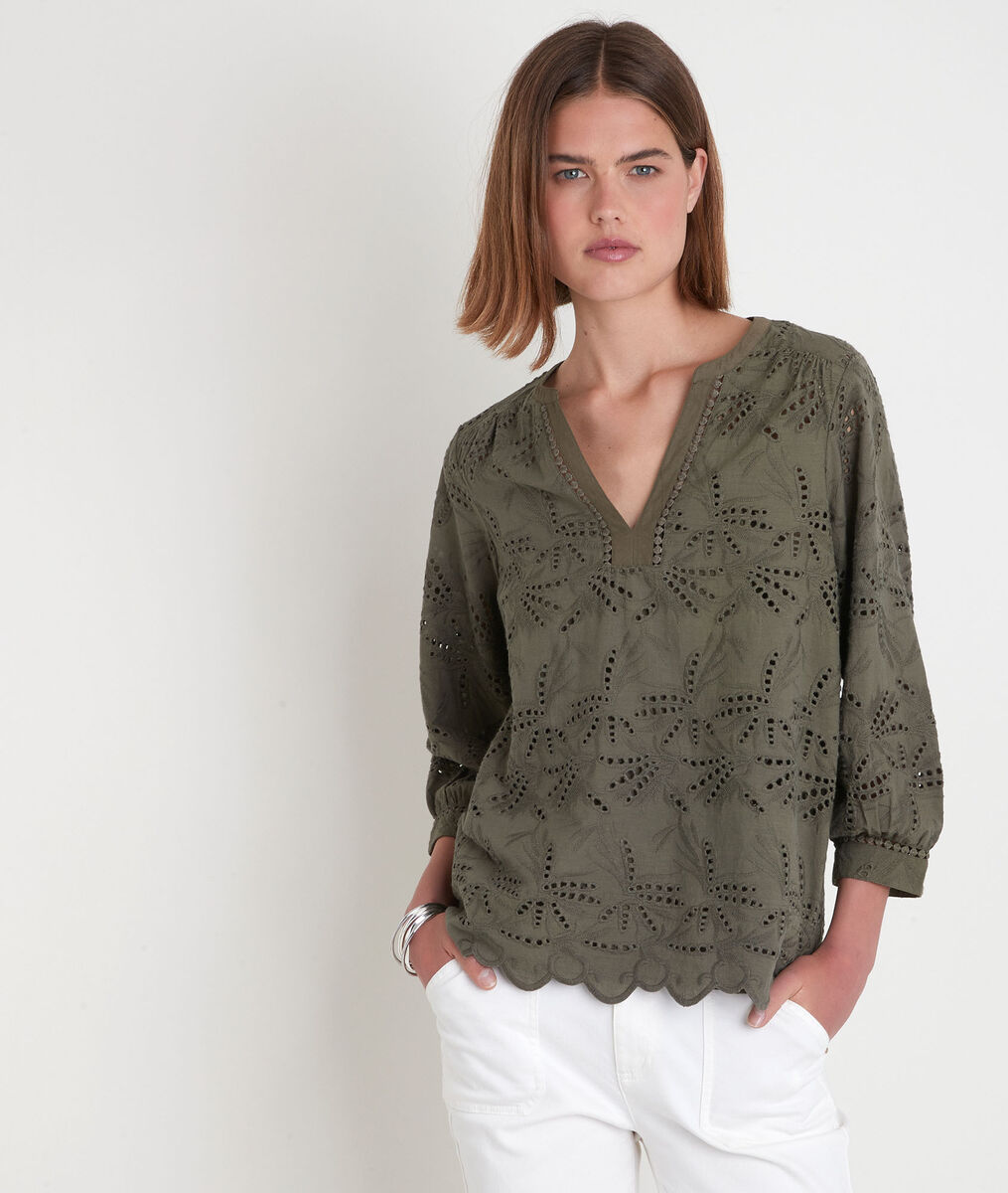 Blouse en broderie anglaise kaki Tebene | 1-2-3 Blouse en broderie anglaise kaki Tebene PhotoZ | 1-2-3