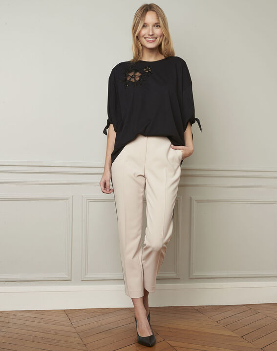 Pantalon crème bande noire microfibre Suzanne | 1-2-3 Pantalon crème bande noire microfibre Suzanne PhotoZ | 1-2-3