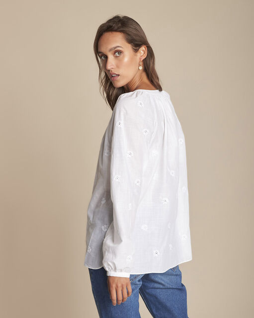 Blouse blanche en broderie anglaise maina blanc.
