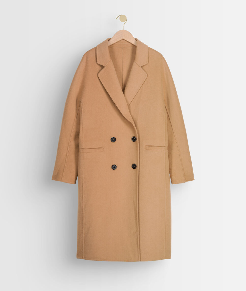 Beige mantel van getextureerde wol lina camel clair.