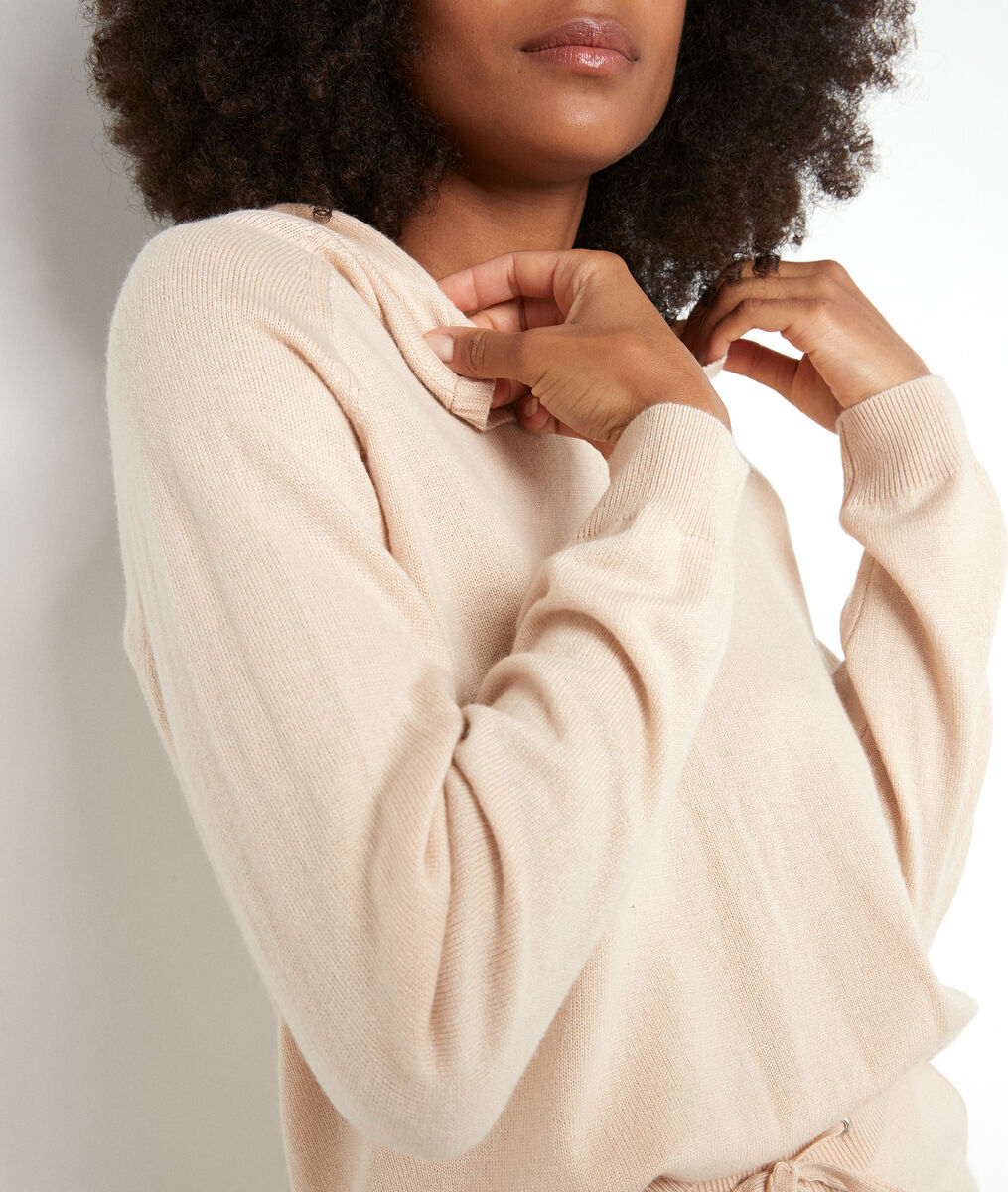 Pull en maille à capuche beige Thom | 1-2-3 Pull en maille à capuche beige Thom PhotoZ | 1-2-3