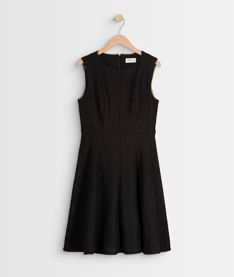Robe en dentelle chinatsu noir.