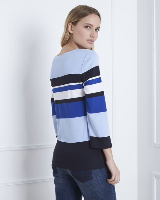 Blaues, gestreiftes t-shirt mit v-ausschnitt gayure kornblume.