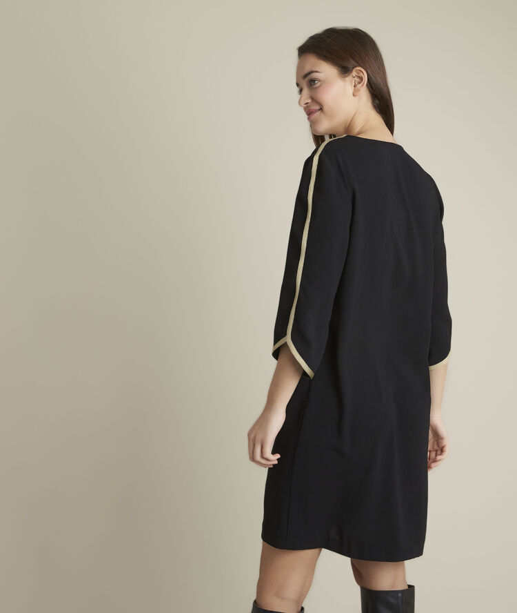 Robe en crèpe droite clémentine noir.
