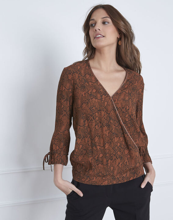 Blouse acajou imprimé serpent Vannes | 1-2-3 Blouse acajou imprimé serpent Vannes PhotoZ | 1-2-3