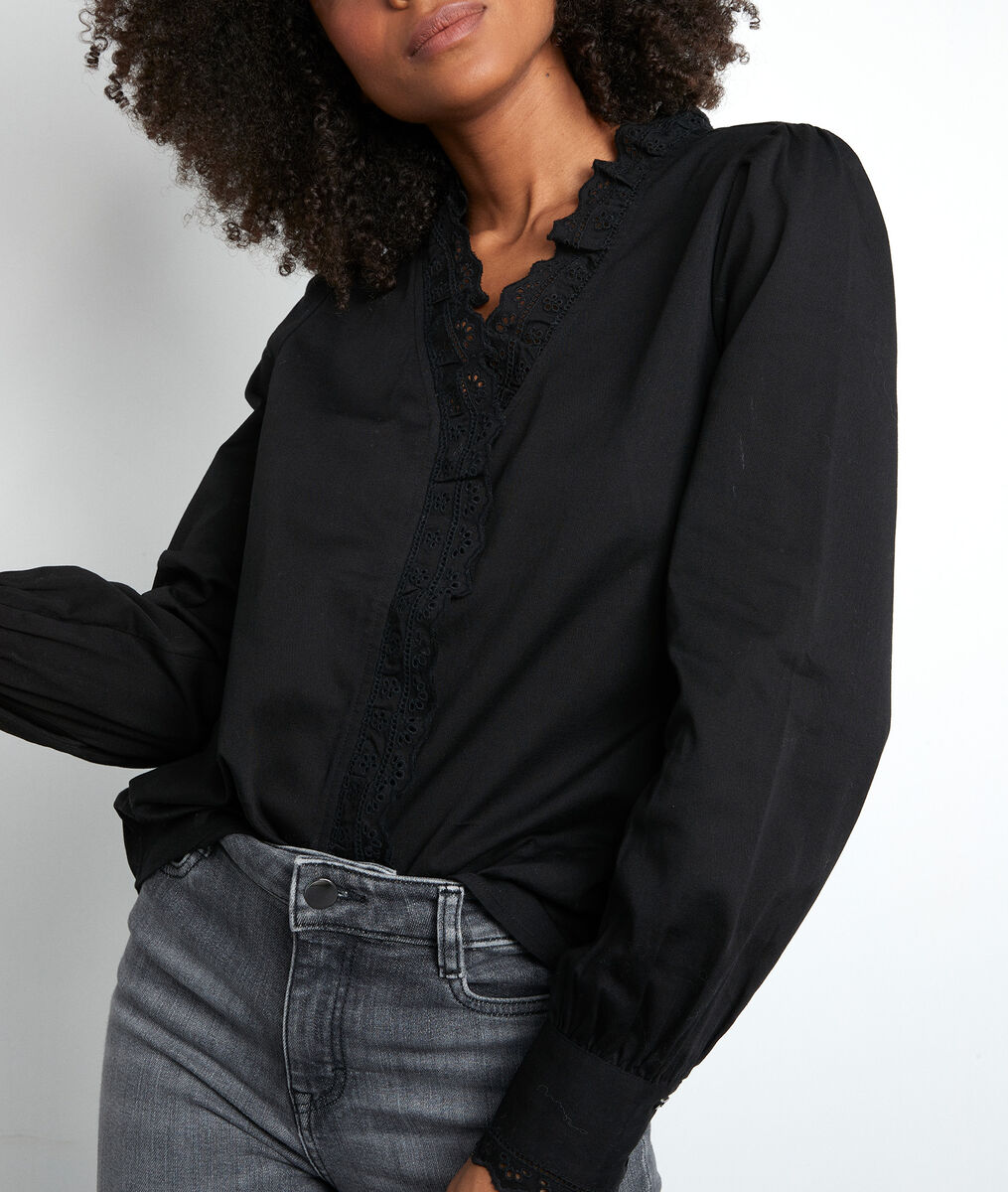 Chemise romantique en coton noir et broderies | 1-2-3 Chemise romantique en coton noir et broderies PhotoZ | 1-2-3