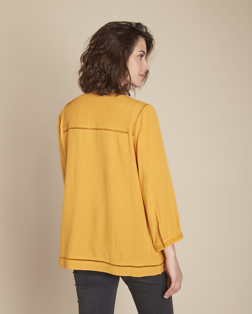 Blouse ambre dentelle épaules maureen ocre.