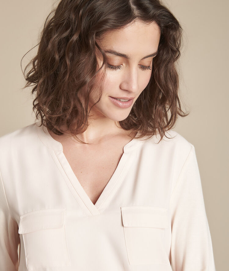 Tee-shirt nude bimatière col tunisien genna sable rose.