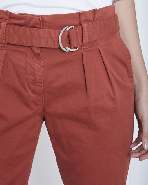 Pantalon acajou chino ceinturée clovis sable.