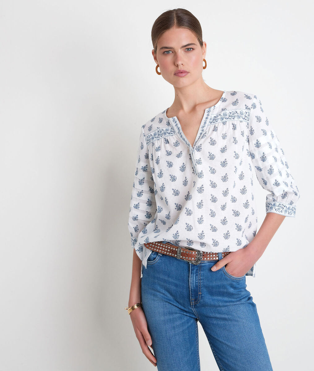 Blouse en coton imprimé écru et bleu Aria | 1-2-3 Blouse en coton imprimé écru et bleu Aria PhotoZ | 1-2-3