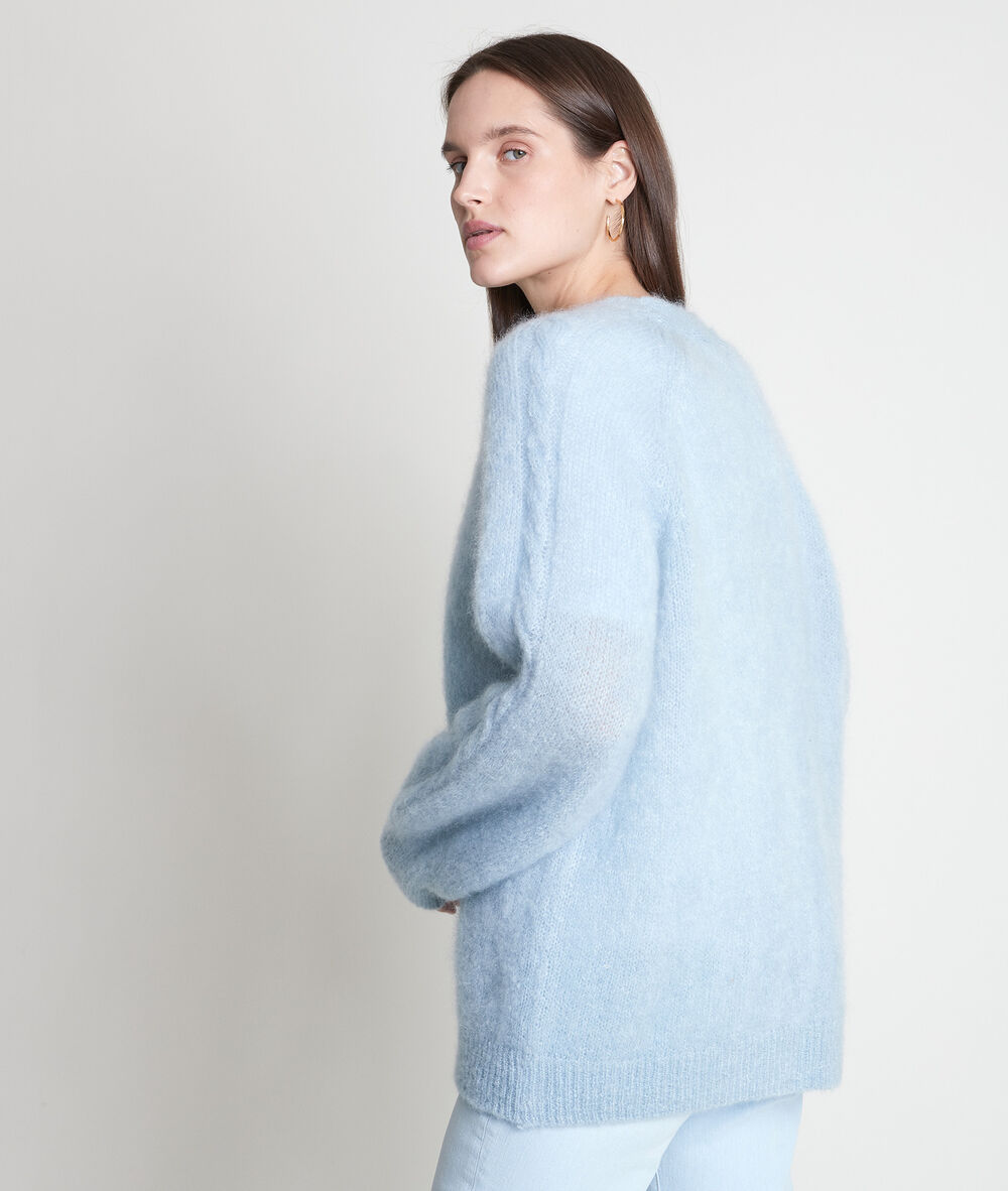 Cardigan en mohair à manches torsadées bleu ciel tamara celadon.