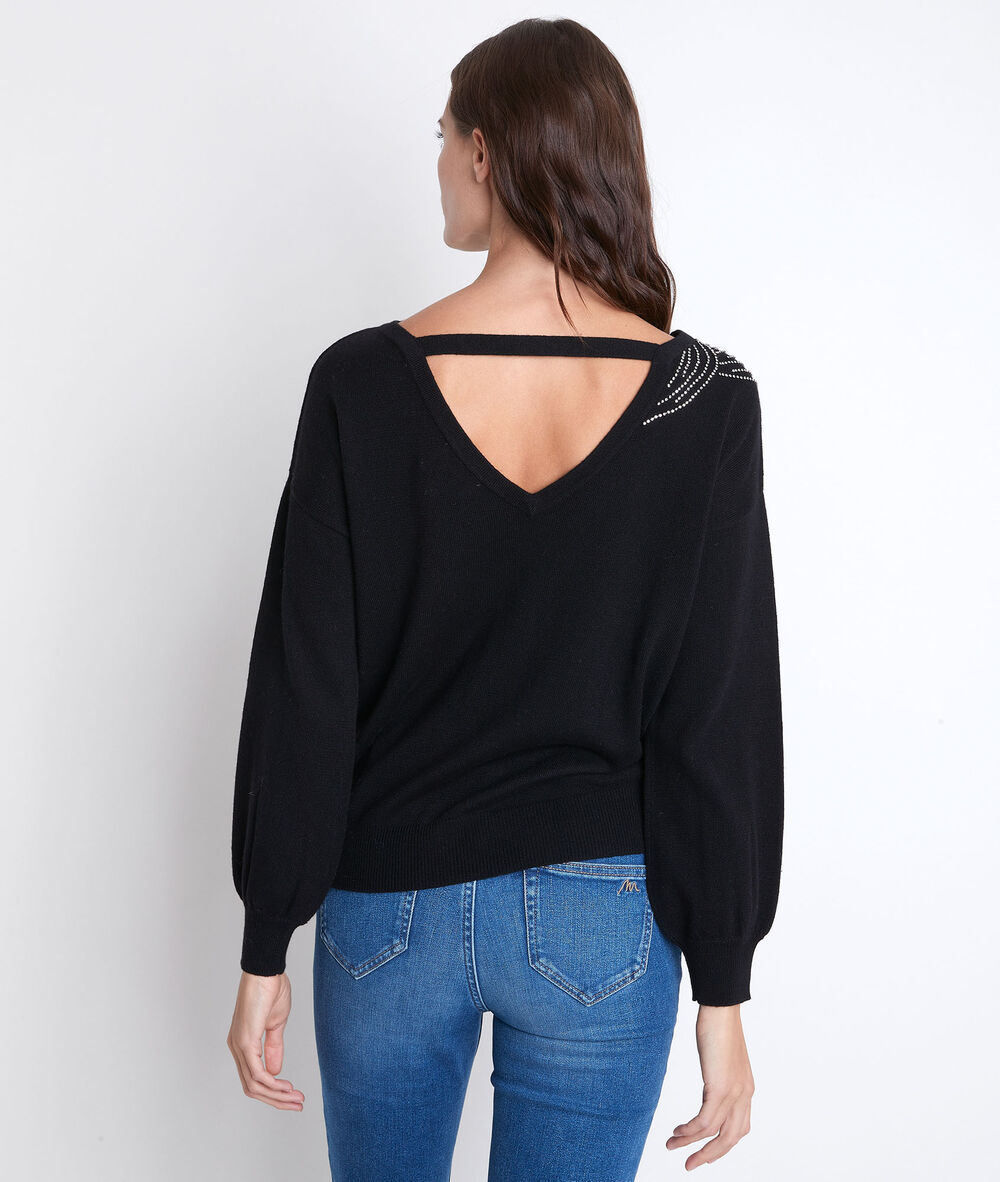 Pull en polyester recyclé à strass roch noir.