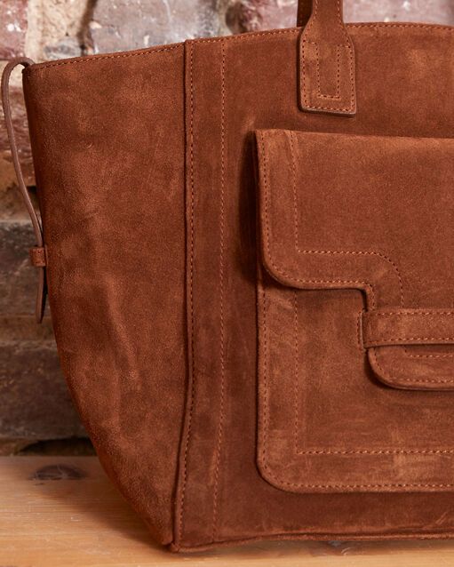 Le num&eacute;ro 3 - sac iconique mastic.