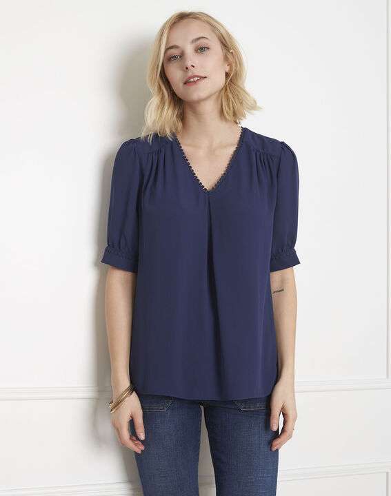 Blouse marine dentelle et plis Ventura | 1-2-3 Blouse marine dentelle et plis Ventura PhotoZ | 1-2-3