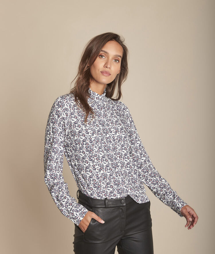 Ecrufarbene bluse mit plumenprint und kräuselfalten am kragen manthia ecru.