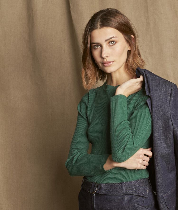 Pull côtelé délice sauge.