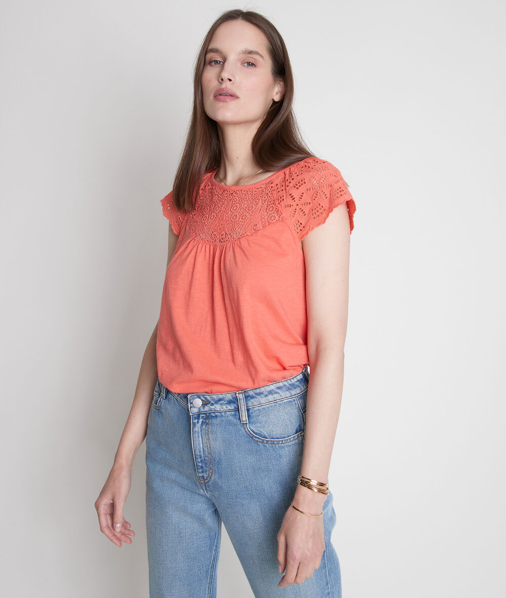 Tee-shirt en coton et dentelle corail ecume corail.