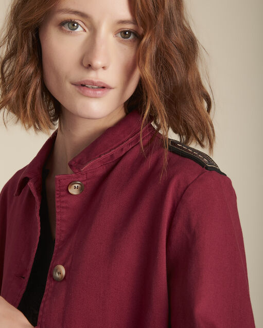 Veste évasée merlot biscuit bordeaux.