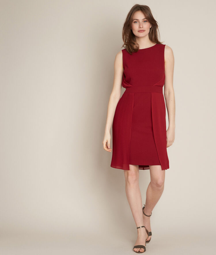 Robe pliss&eacute;e rouge orlande lagon.