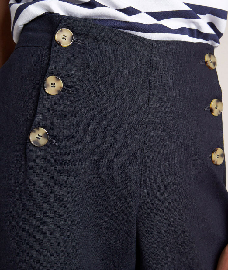 Matrosenhose aus leinen iber marineblau.