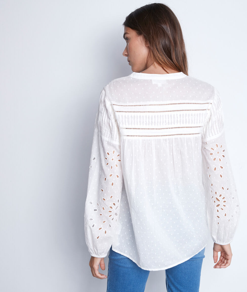 Blouse romantique en coton brodé blanc tehany ecru.