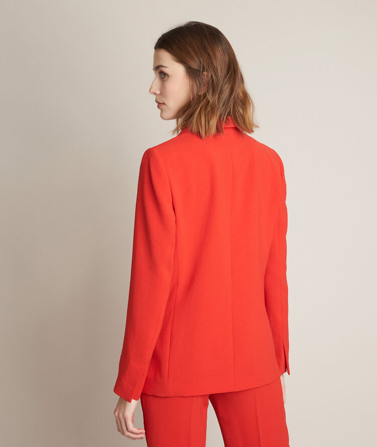 Veste en crêpe rouge lisa coquelicot.