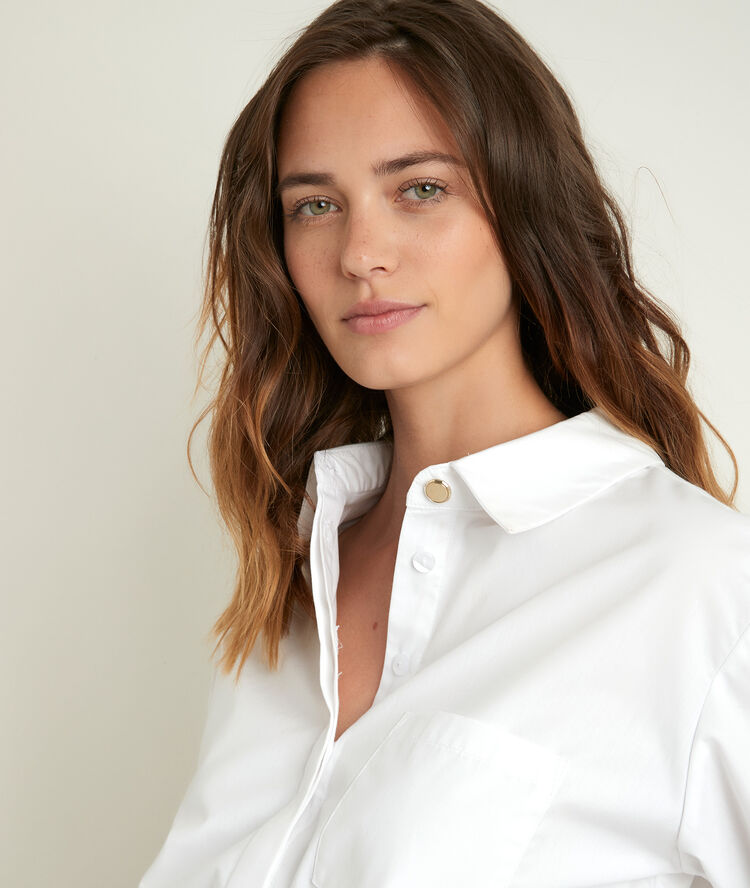 Chemise en coton esmeralda blanc.