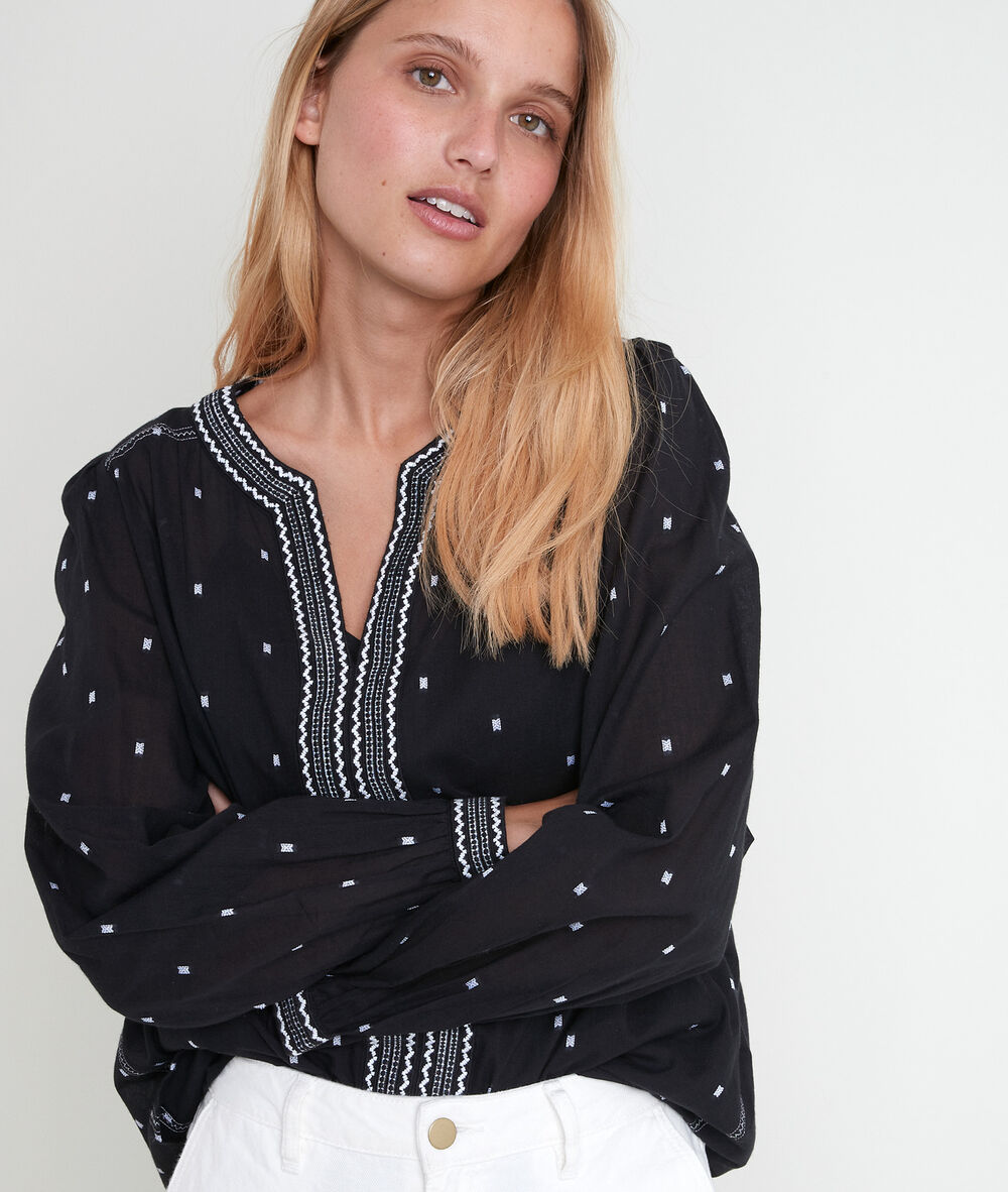 Blouse brodée noire talissa noir.