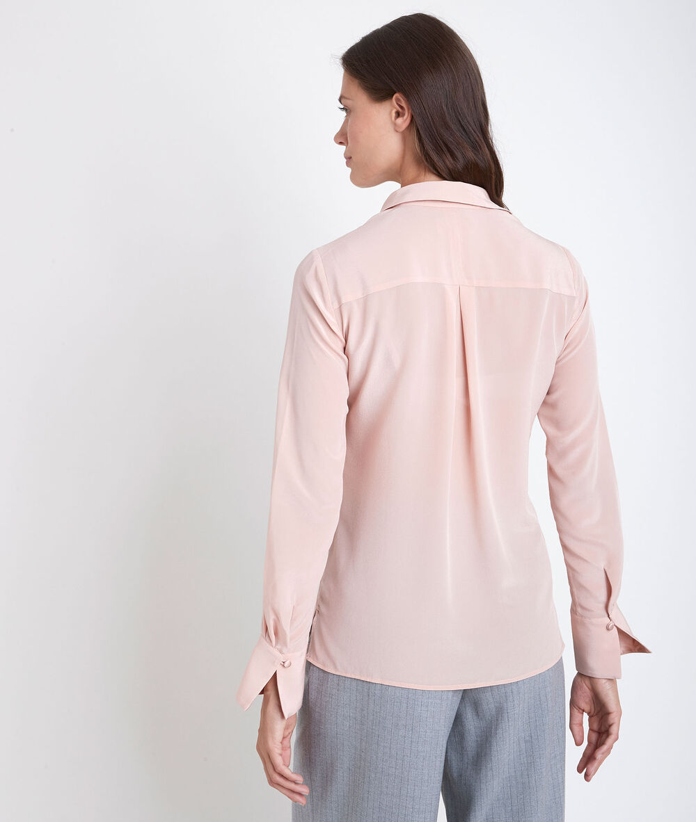 Chemise en soie poudre jirou poudre.