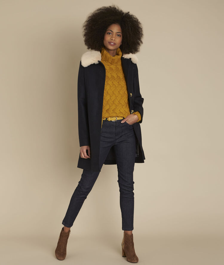 Trui met rolkraag fanfaron safran.