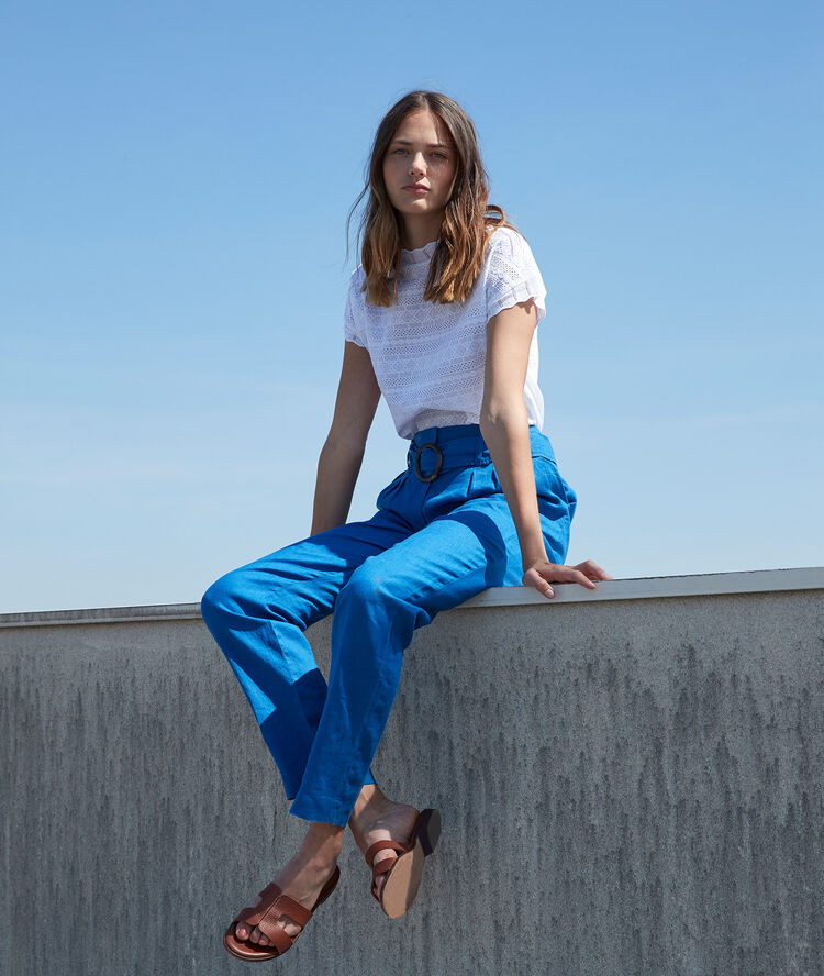 Pantalon en lin ceinturé ilea cassis.