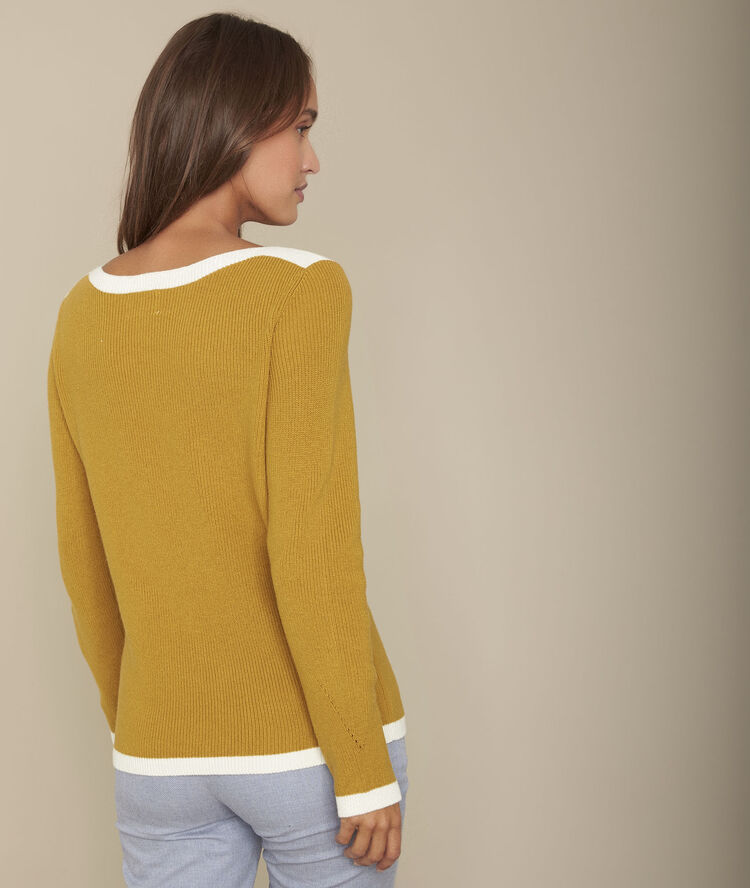 Pull en maille perlée fast ocre.