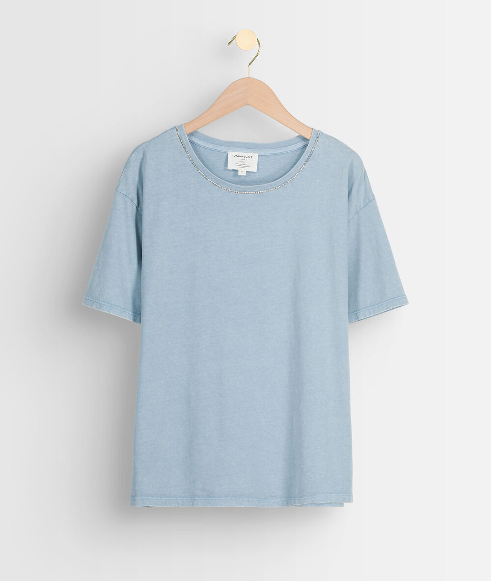 Tee-shirt en coton bio et col strassé bleu ciel inox pure bleached.