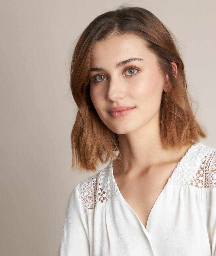 Blouse &agrave; dentelle &eacute;crue eddie ecru.
