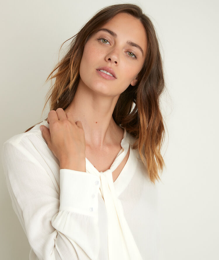 Blouse à col lavallière josie ecru.