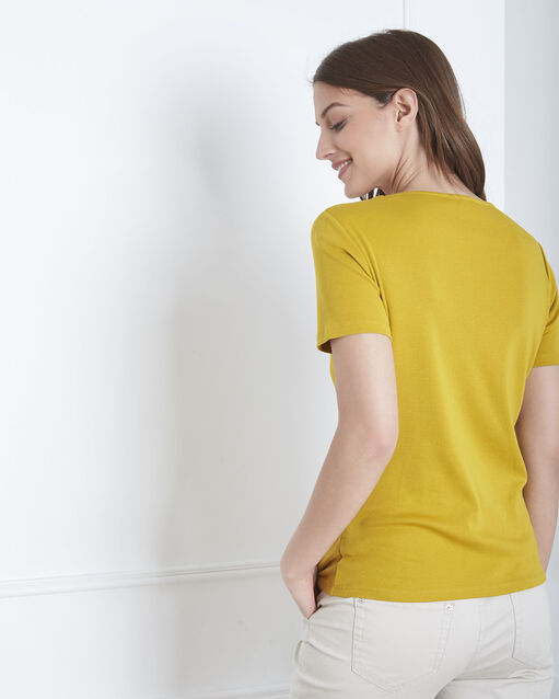 Tee-shirt anis encolure oeillets basic anis.