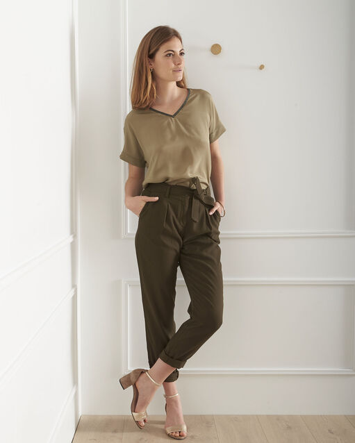 Top kaki encolure lurex en soie vilma olive.