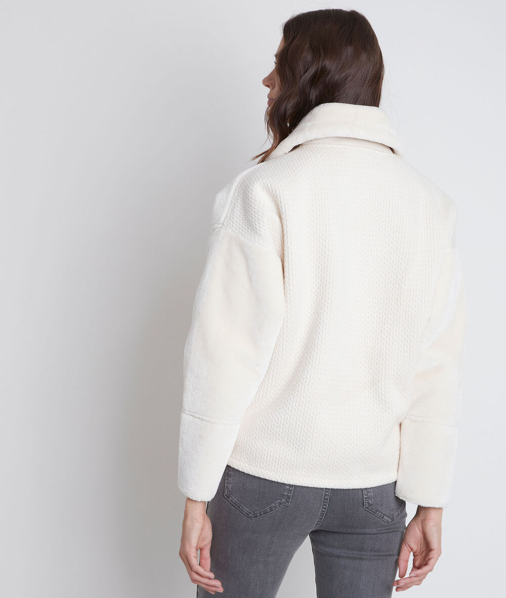 Manteau en fausse fourrure crème imiaki creme.