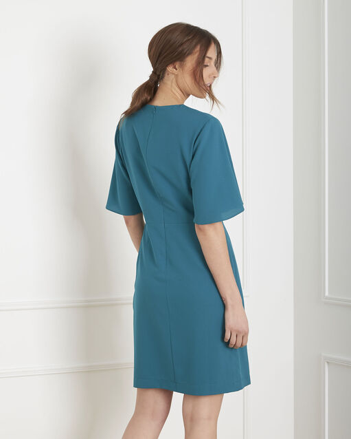Robe bleue en crêpe portefeuille harita canard.