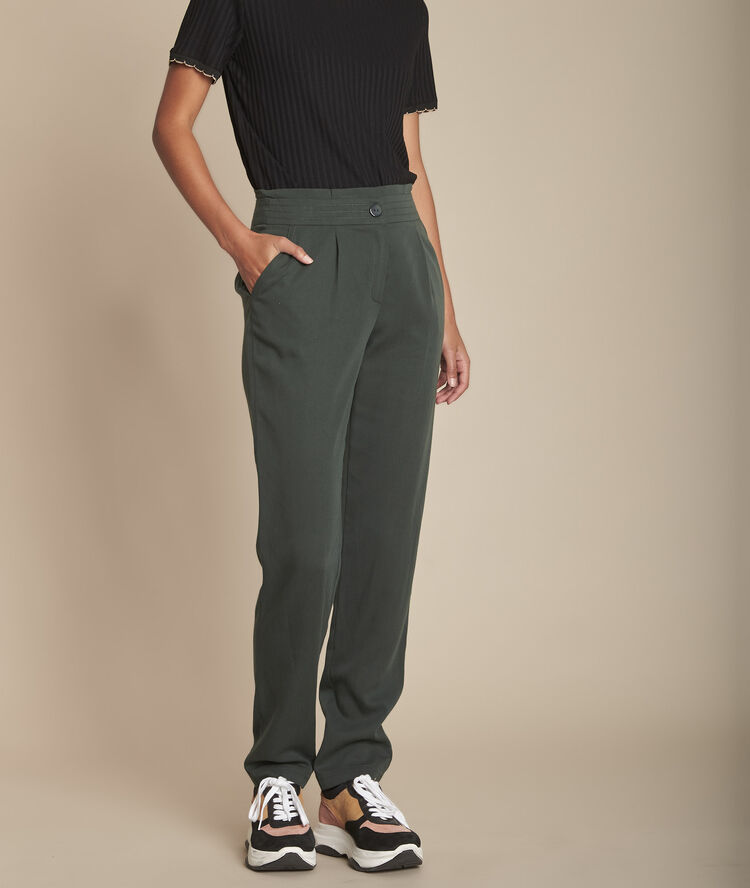 Donkergroene sigaretbroek elfe vert anglais.