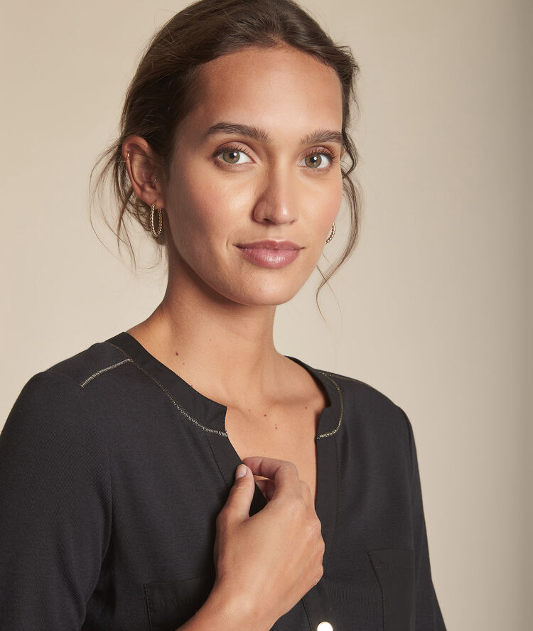 Tee-shirt noir col tunisien cleo noir.