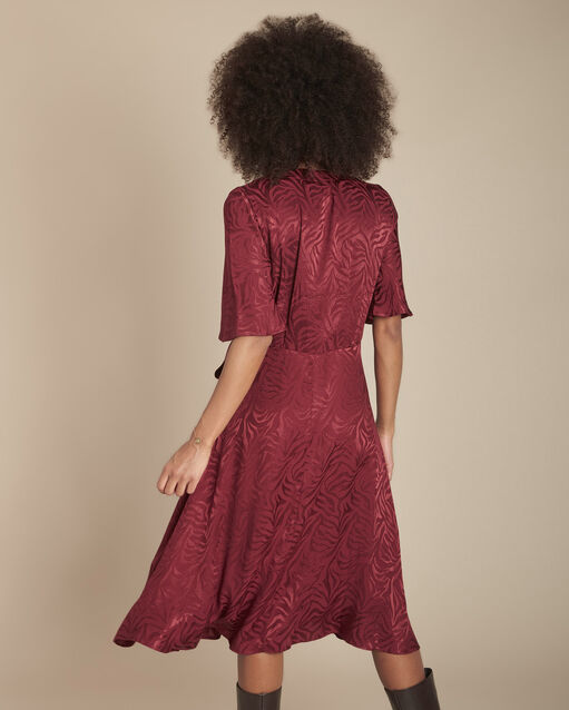 Robe cache-cœur en jacquard roda bordeaux.